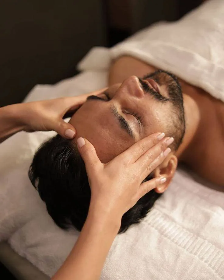 Traditional Thai Head Massage (Nuad Hua)